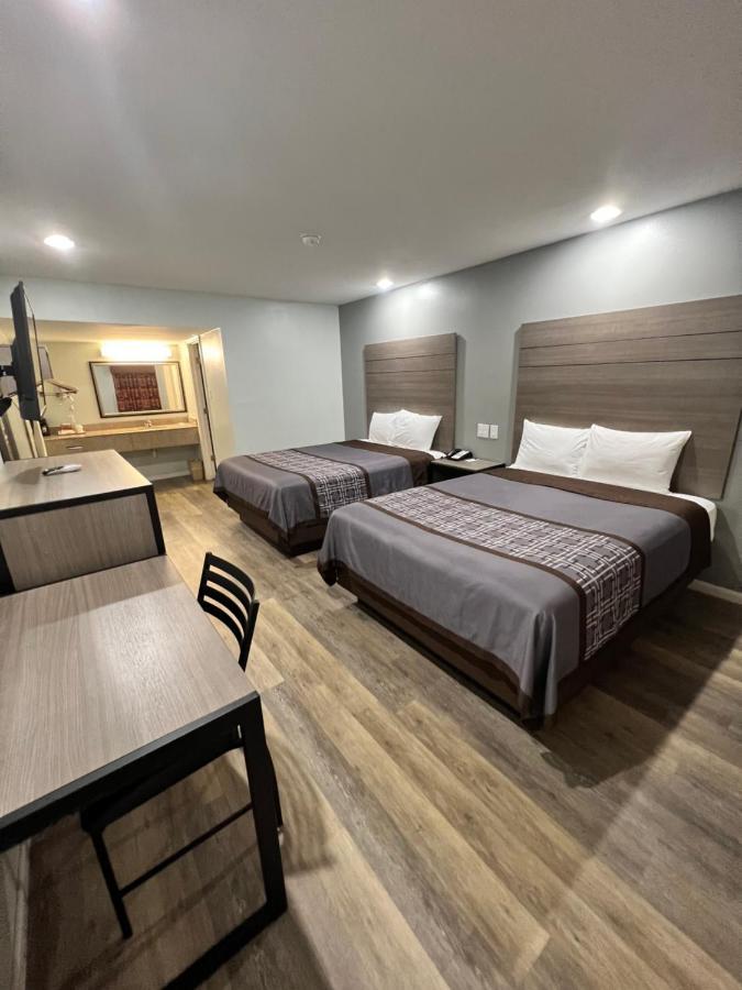 Continental Inn And Suites Nacogdoches Tx Sfa University Downtown מראה חיצוני תמונה