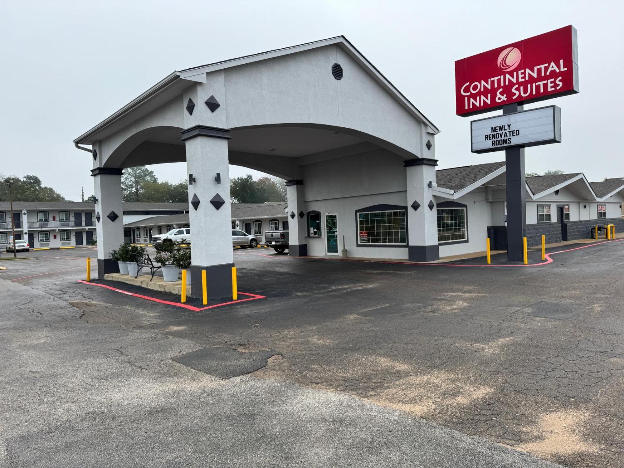 Continental Inn And Suites Nacogdoches Tx Sfa University Downtown מראה חיצוני תמונה