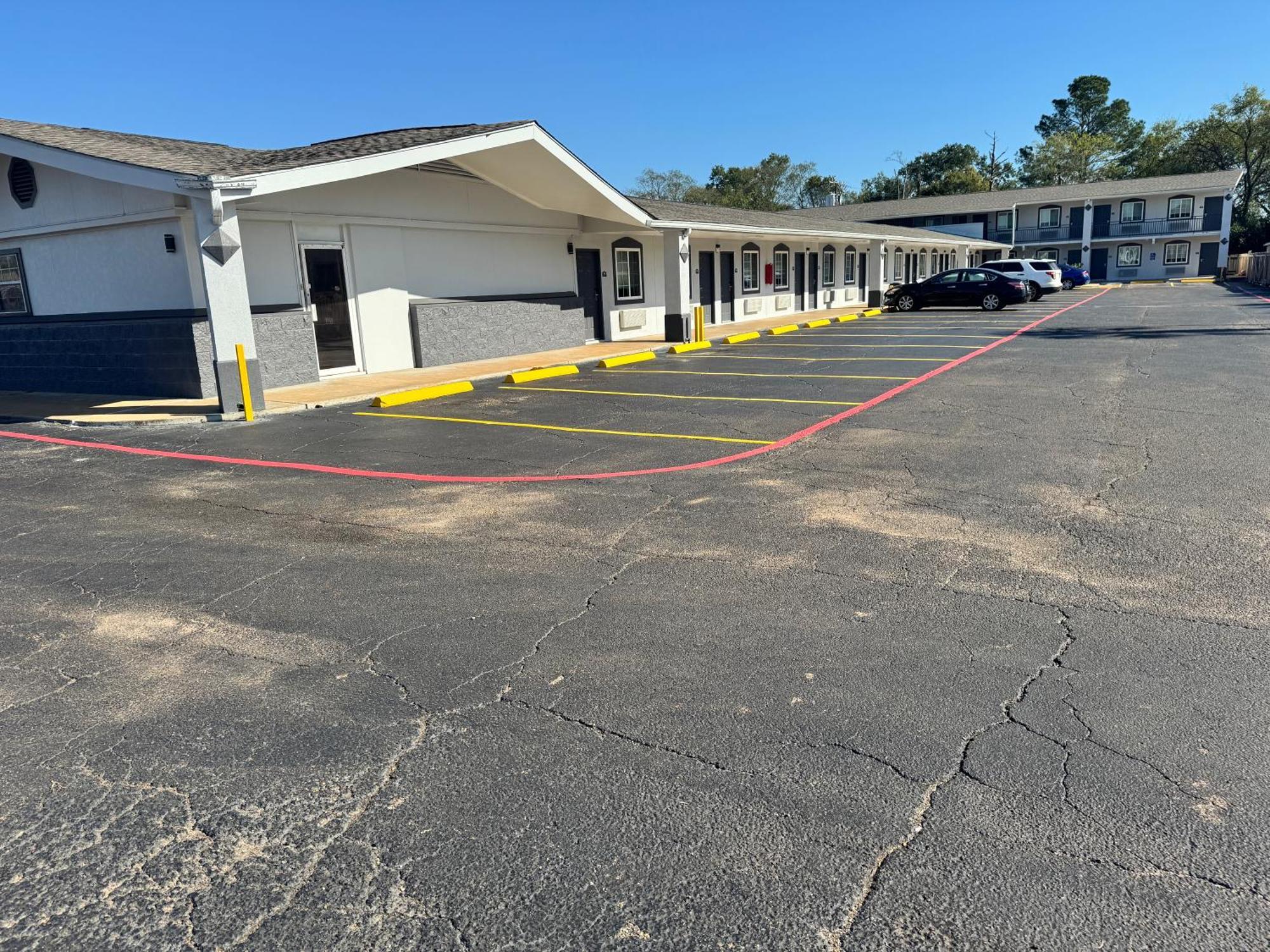 Continental Inn And Suites Nacogdoches Tx Sfa University Downtown מראה חיצוני תמונה